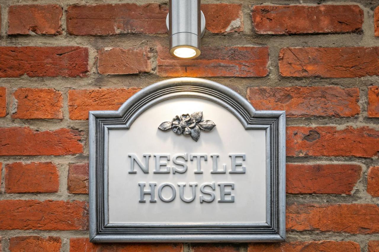 The Nestle House Villa Уинчестър Екстериор снимка